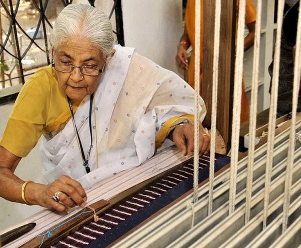 Suraiya Hasan Bose S Life And Legacy And Her Pioneering Work Are The Subject Of A Recently Released Book Titled Suraiya Hasan Bose Weaving A Legacy Authored By Delhi Based Writer Radhika Singh The word 'mashru' means 'permitted' in arabic and its sanskrit variation 'misru' means 'mixed'. suraiya hasan bose