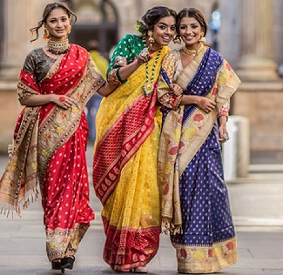 What Makes an Ikat Patola Saree A Must-Have? – WeaverStory