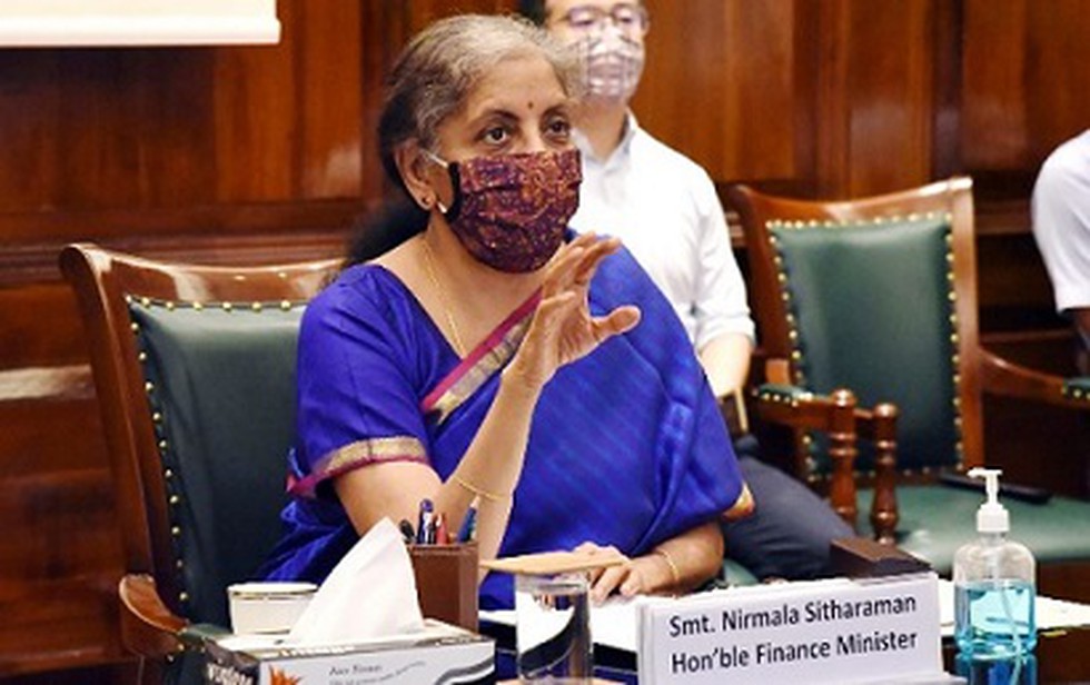 Union Minister for Finance & Corporate Affairs held Video Conference with  Secretaries of the Ministries of Petroleum & Natural Gas and M/o Coal,  along with the CMDs of 14 CPSEs belonging to