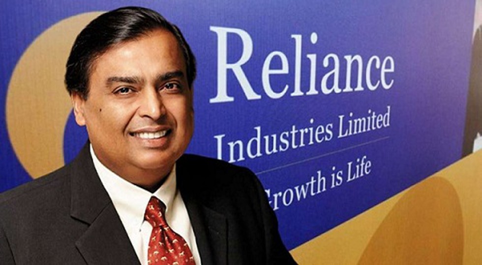 The Reliance Industries (RIL) became the first listed Indian firm to