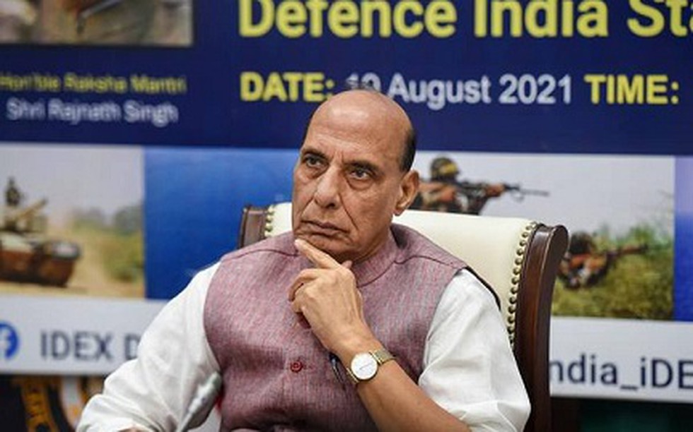 Raksha Mantri Shri Rajnath Singh launched Defence India Startup